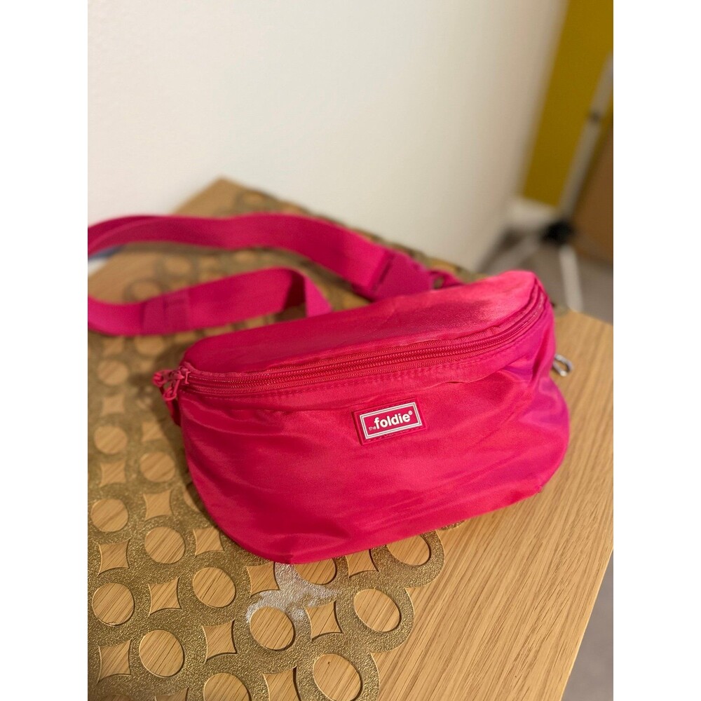 The Foldie Crossbody Bag in Pink in Excellent Used Condition